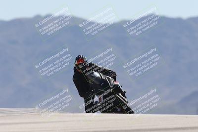 media/Oct-13-2025-Moto Forza (Mon) [[a66d839500]]/3-B Group/Session 4 (Turn 9)/